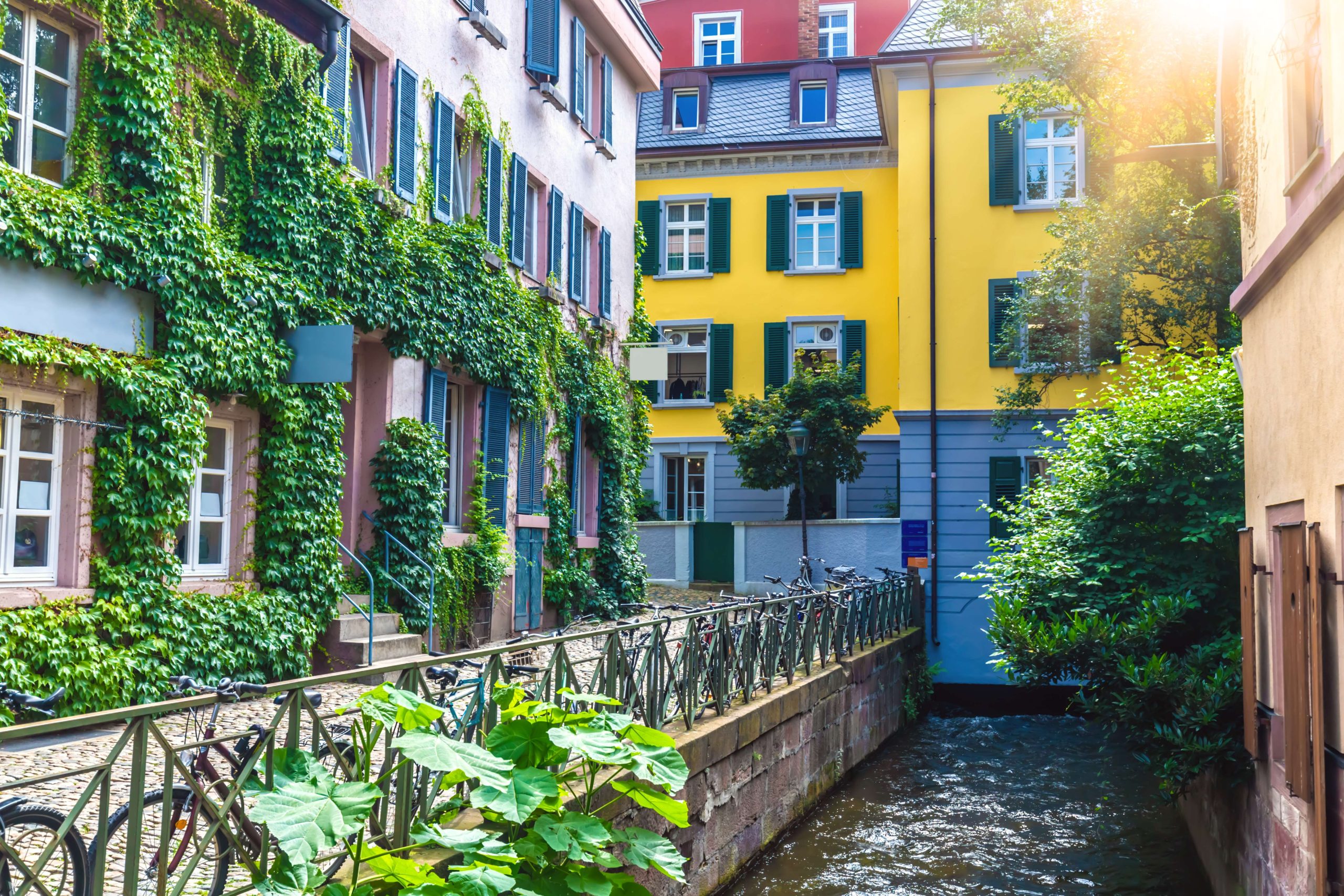 Klein Venedig - so wird die beliebteste Altstadt-Gasse in Freiburg zwischen dem Schwabentor und dem Martinstor gerne genannt. 