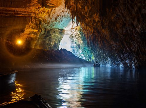Melissani Tropfsteinhöhle auf Kefalonia in Griechenland